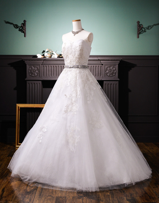 ウェディングドレス