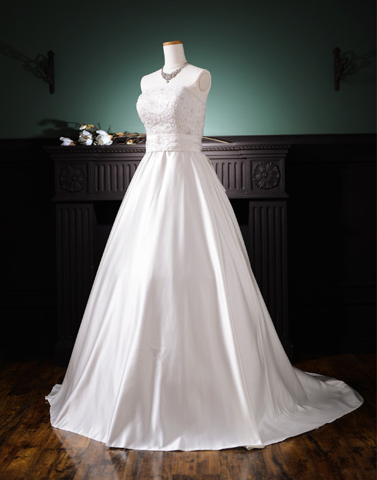 ウェディングドレス