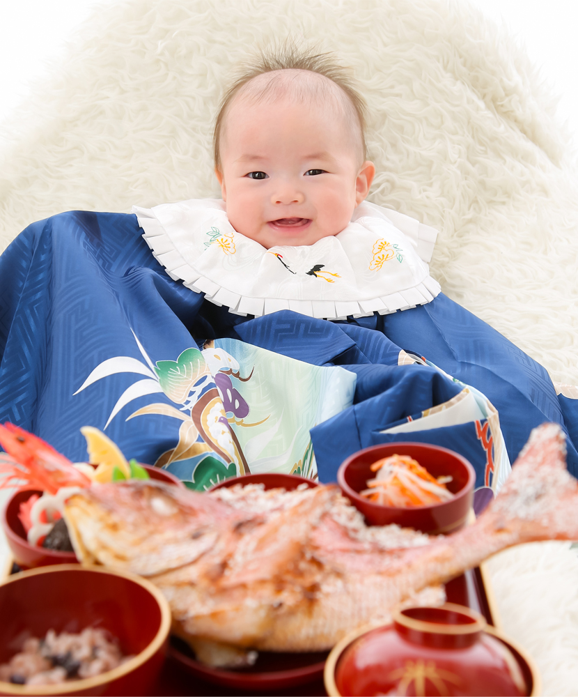 ニコニコのお食い初め撮影