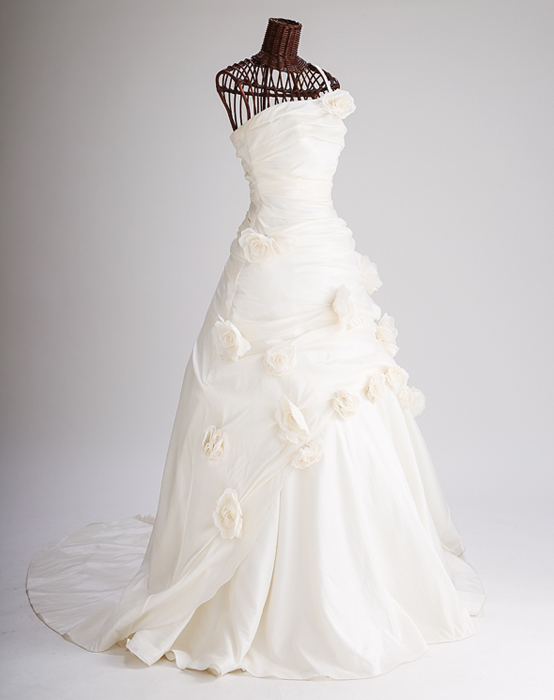 ウェディングドレス