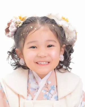 七五三 3歳女の子 くるくるハーフツイン