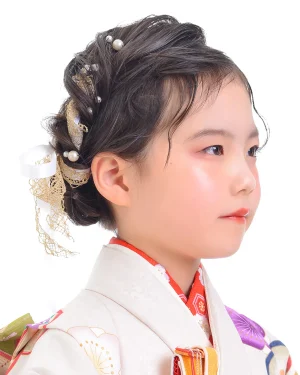 七五三 7歳女の子 ロープ編みふわふわシニョン