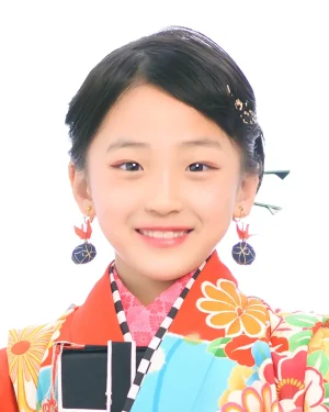 七五三 7歳女の子 和風モダンタイトシニョン